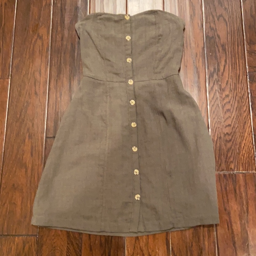 Universal Thread Strapless Green Button Dress